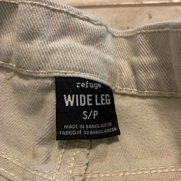 Refuge Wide Leg Cargo Pants Size Small - Picture 8 of 9
